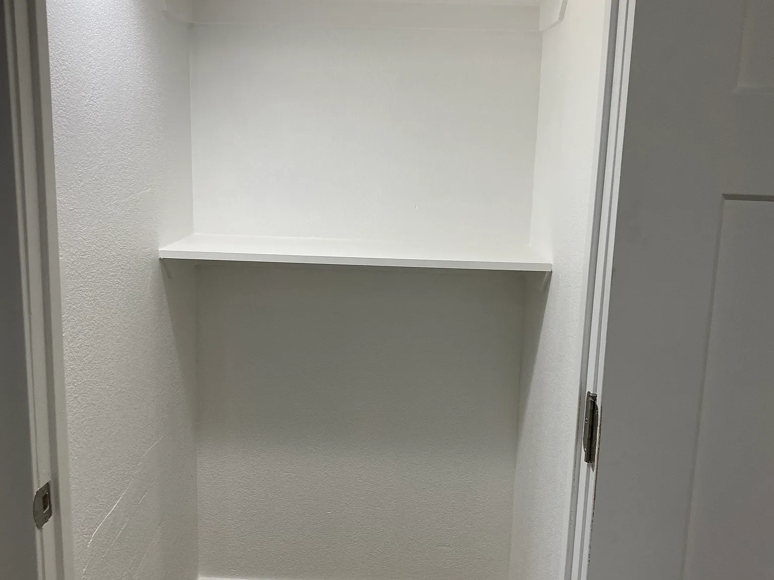 3 bed, 1500 sqft, $2,100 — Photo 3