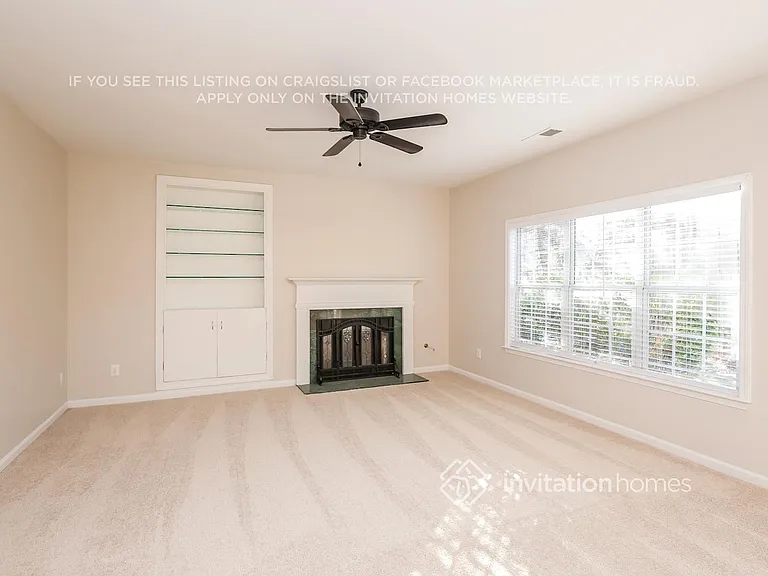 3142 Brookeview Ln NW — Photo 2