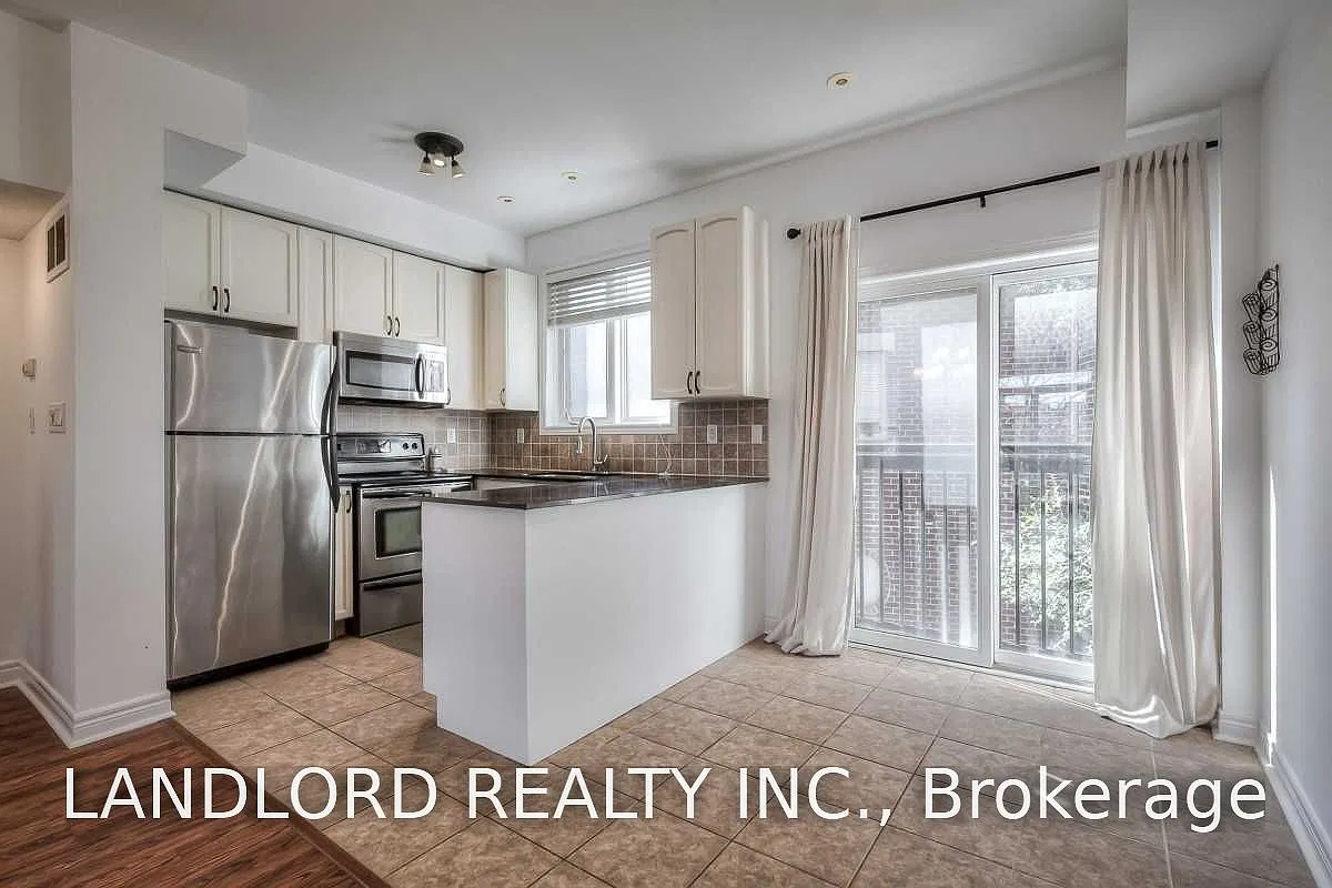 3 bed, $3,495 — Photo 1