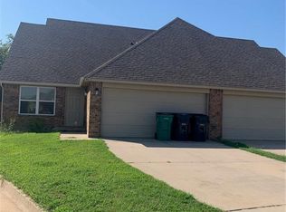 9600 SW 17th St, Oklahoma City, OK 73128