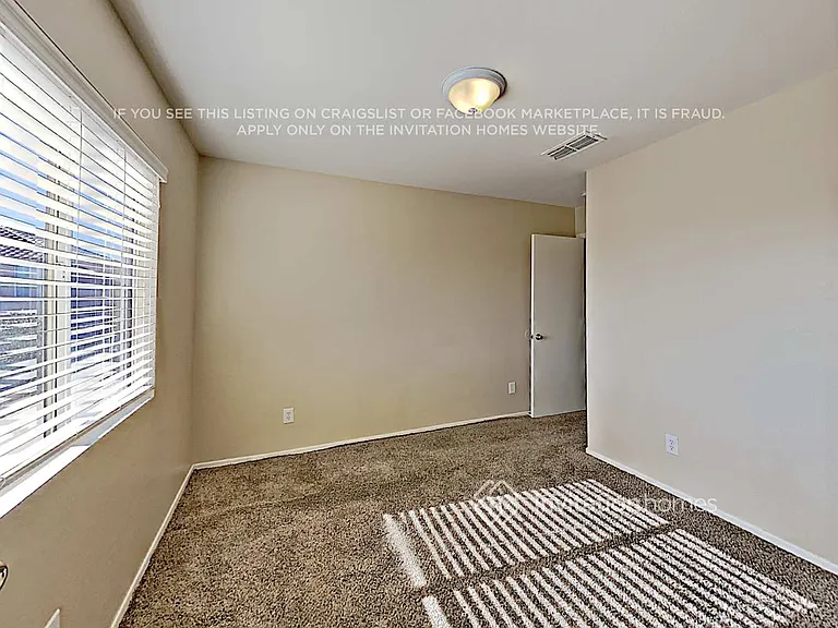 4434 N 111th Ln — Photo 11