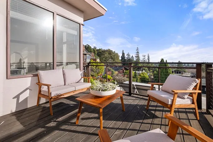 Balcony Balcony