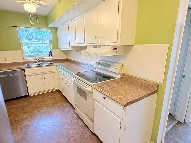 5541 Lown St N #SOUTH — Photo 7