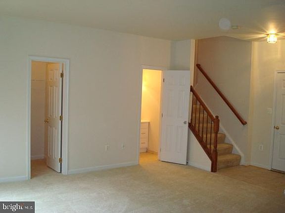 4th image of 2967 Kildare Ln