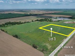 7 / Acres, Viola, KS 67149