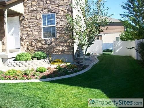 2nd image of 10513 Cedar Wood Ln