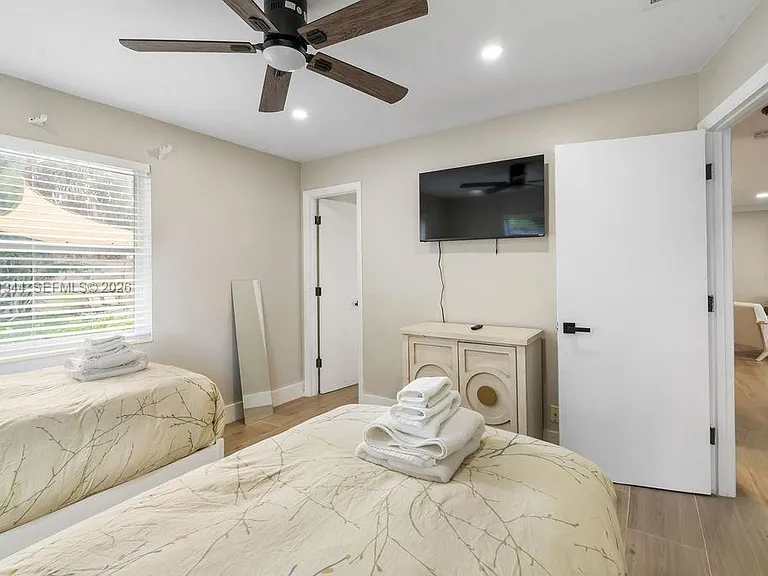 913 Lighthouse Dr — Photo 25