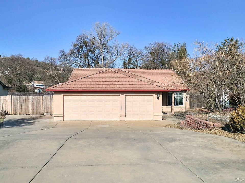 1st image of 2458 Huckleberry Ln