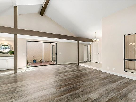 5th image of 4955 Paseo De Vega