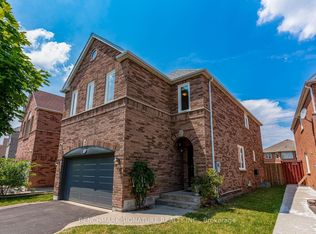 36 Twisted Oak St, Brampton, ON L6R 1T1