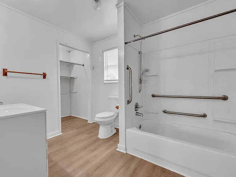 7328 Denmark Ave — Photo 16