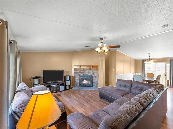 5th image of 1481 Stone Hills Dr