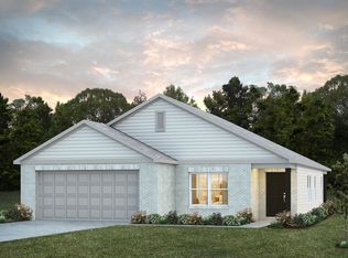 584 Yellowstone Dr, Opelika, AL 36804