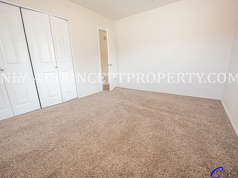 100 S Orchard Dr — Photo 56