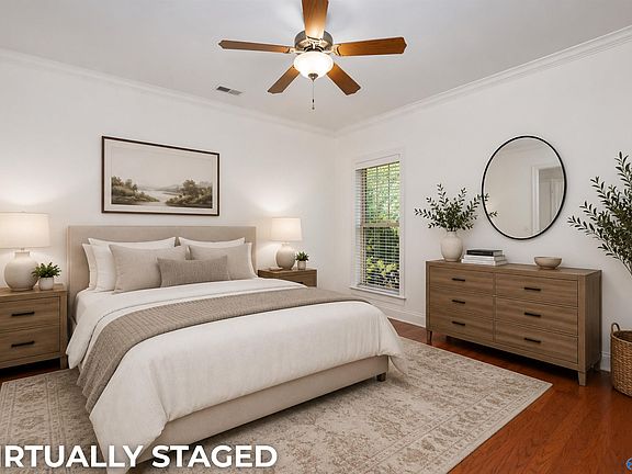 4th image of 112 Belmont Pl