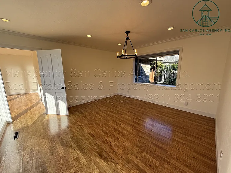 7042 Valley Greens Cir — Photo 7