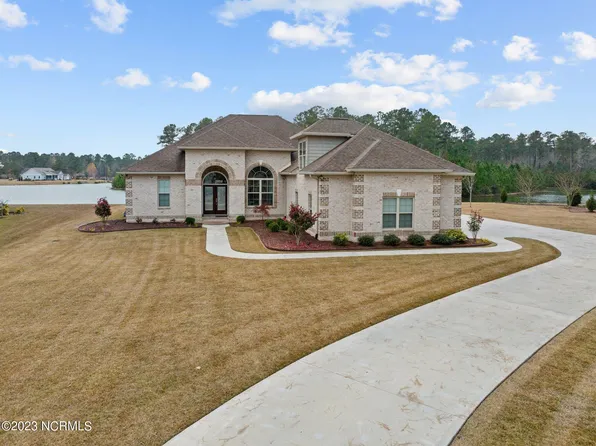 2810 Waterleaf, New Bern, NC 28562