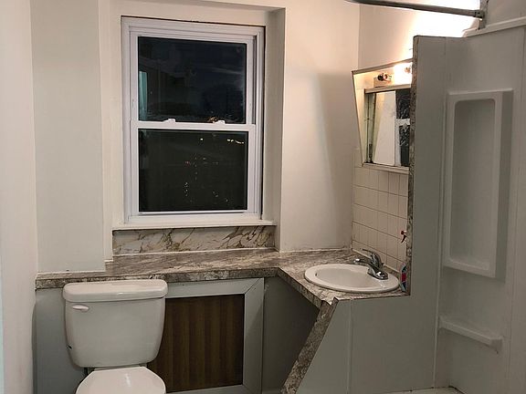 5th image of 6642 Marsden St Floor 2