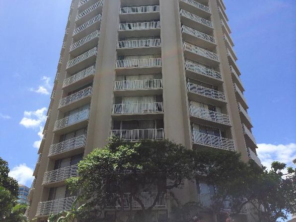 750 Amana St Suite 111