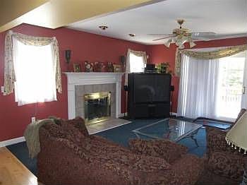 2nd image of 5597 Starwood Dr