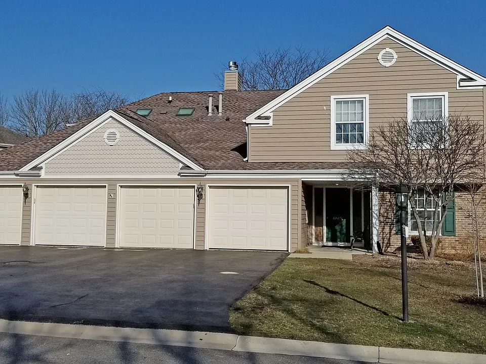 0N174 Windermere Rd #2601