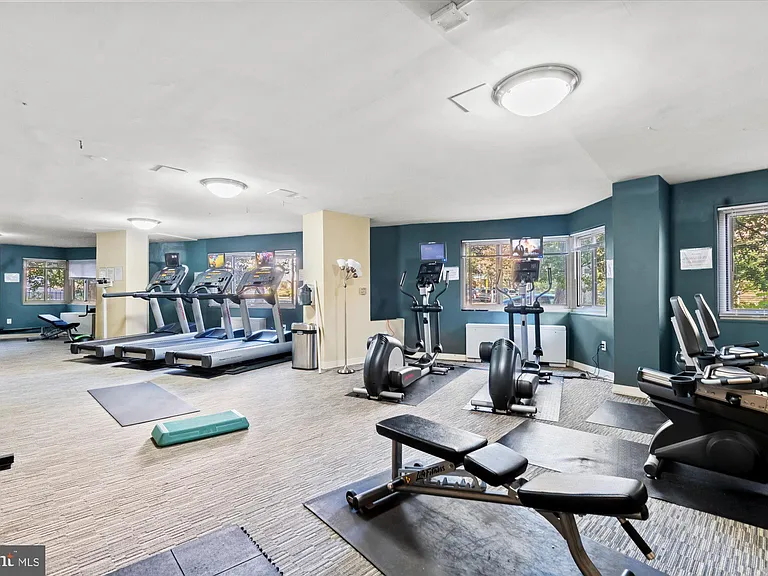4600 Connecticut Ave NW #215 — Photo 18