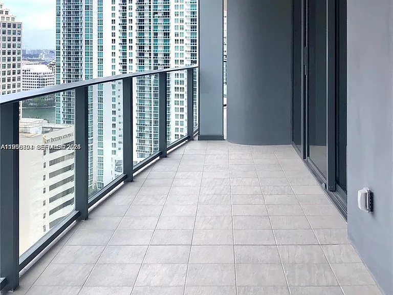 1000 Brickell Plz #2414 — Photo 32