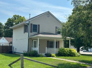 107 E Railroad St, Remington, IN 47977