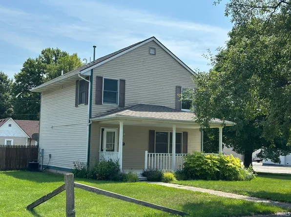 107 E Railroad St, Remington, IN 47977