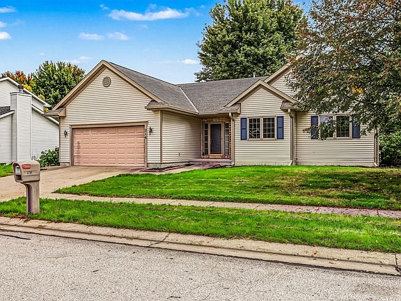 2nd image of 216 Stumbo Cir