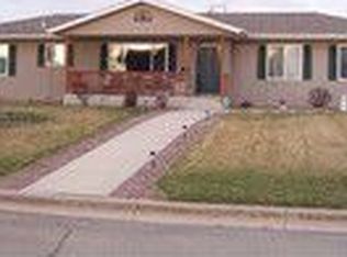 112 Meadow Ln, Janesville, MN 56048