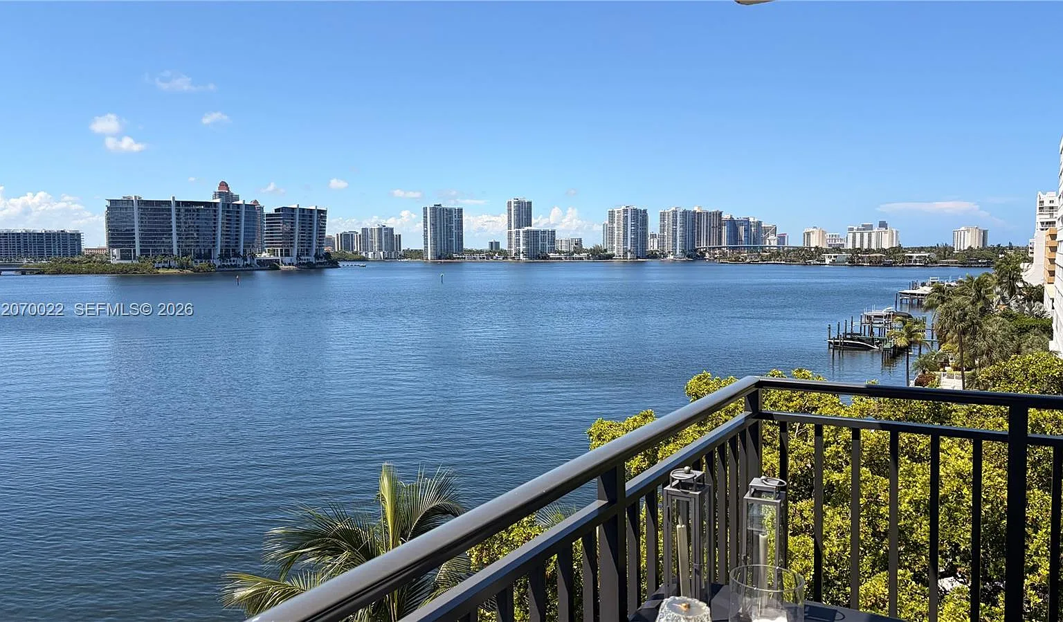 Bay Country Club Condo — Photo 3
