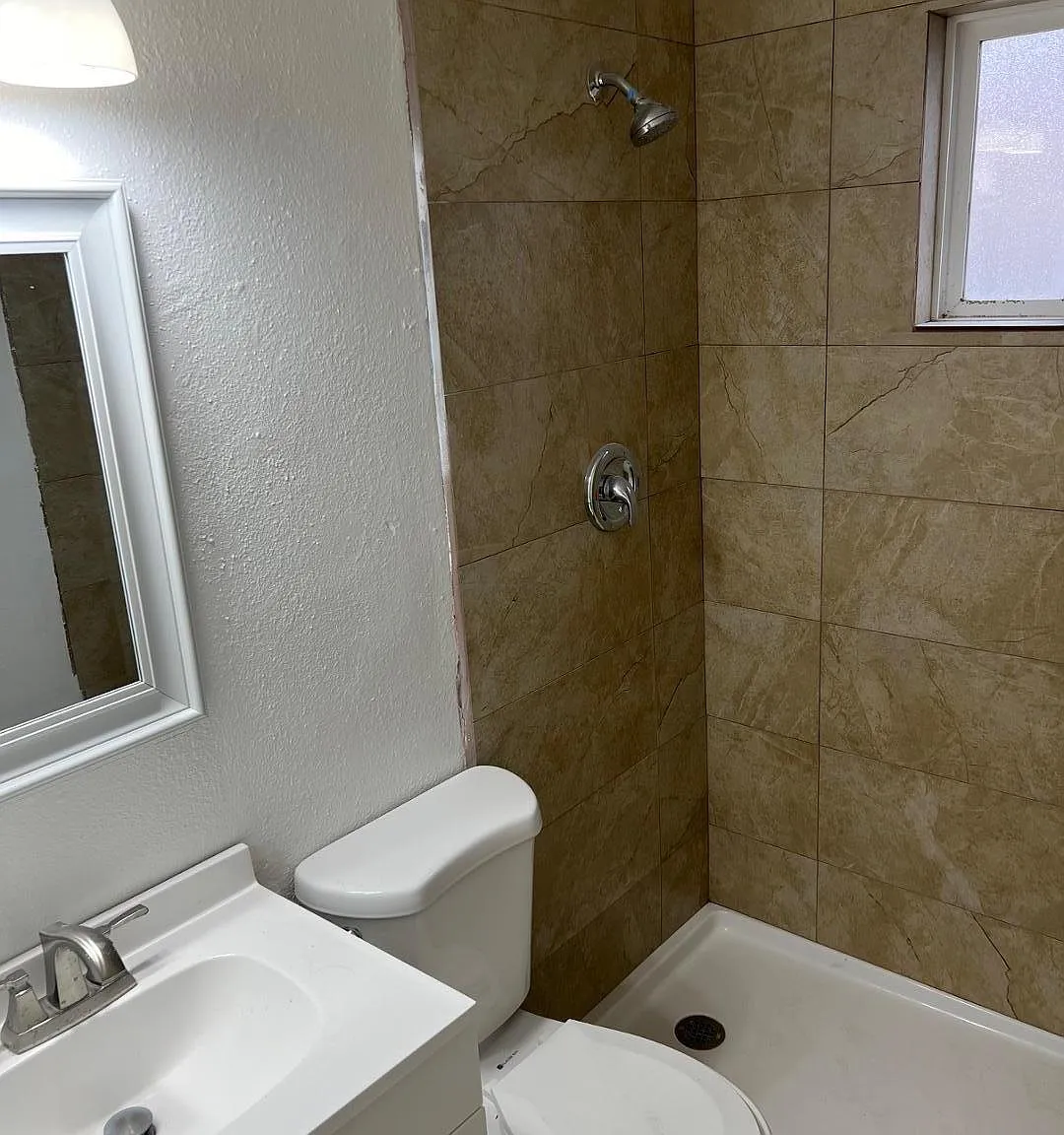 2 bed, 2.0 bath, 750 sqft, $975 — Photo 3