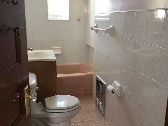 4th image of 1245 73rd St #3