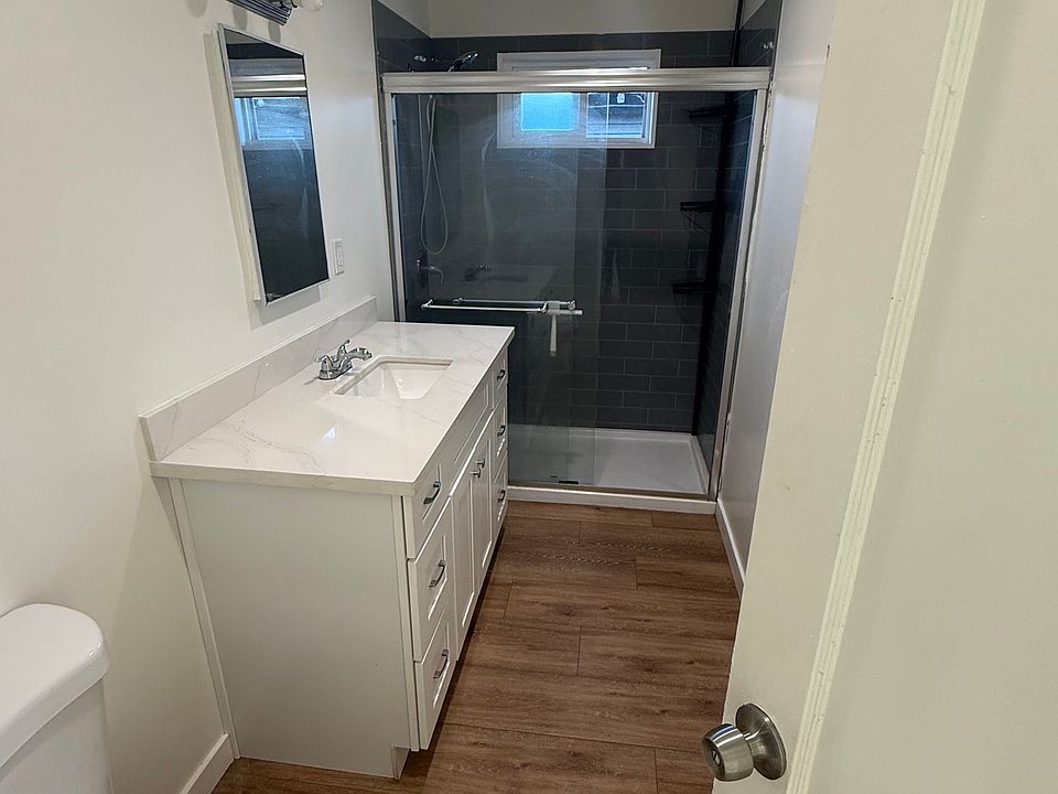1st image of 46 E 5th St