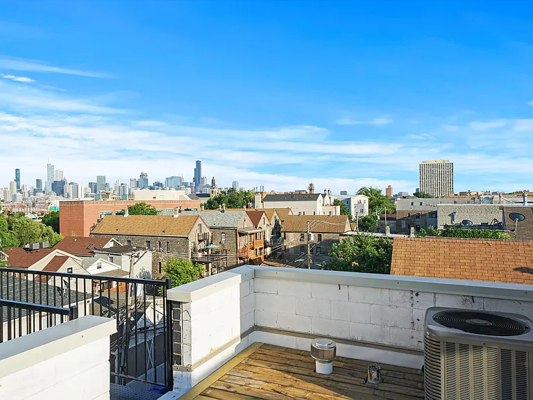 1541 N Bosworth Ave #PENTHOUSE — Photo 29