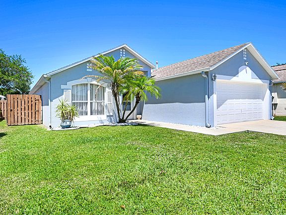 3rd image of 8506 Ivanhoe Dr