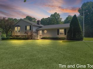 2465 Wiersma St NE, Cedar Springs, MI 49319