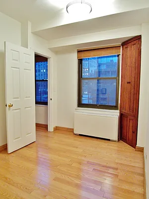 Rented by Citi Habitats | media 25