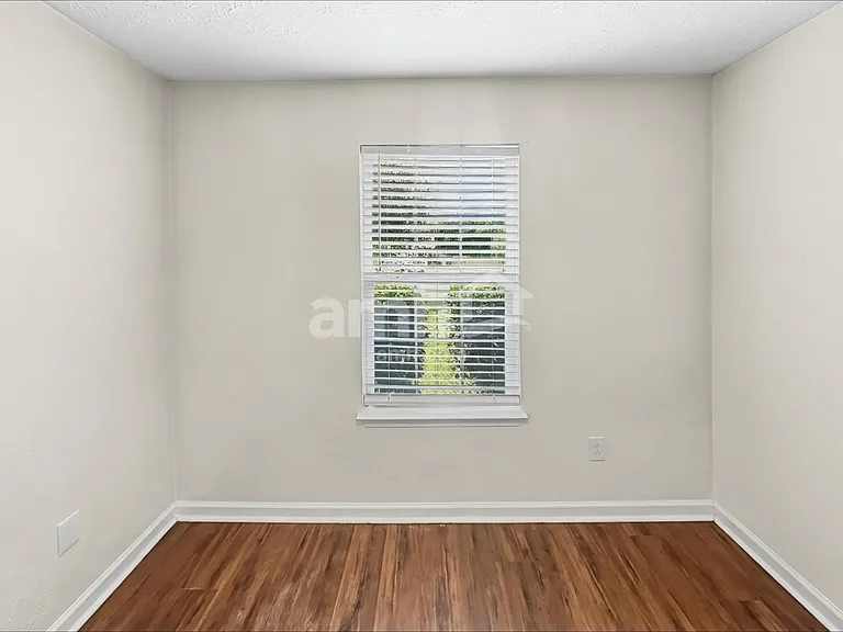 1856 Portview Dr — Photo 15