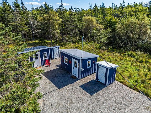 3rd image of 616 Bear Cove Rd
