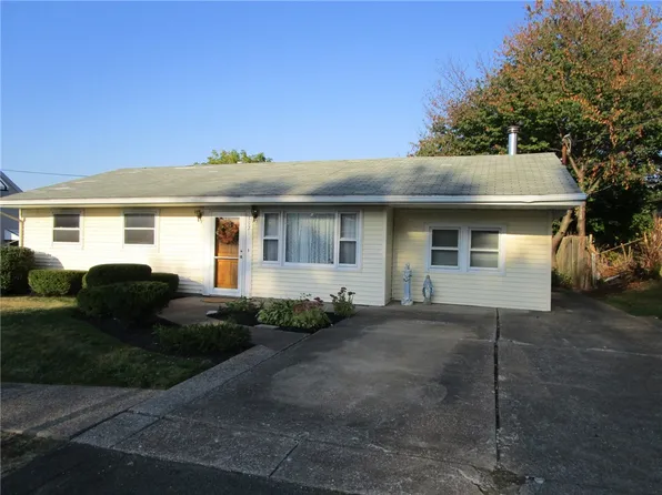 3921 Pennsylvania Ave, Erie, PA 16504
