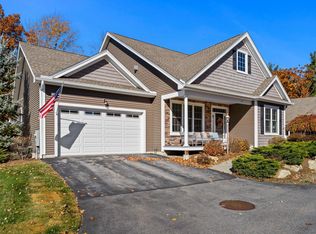 43 Maple Leaf Way, Manchester, NH 03102