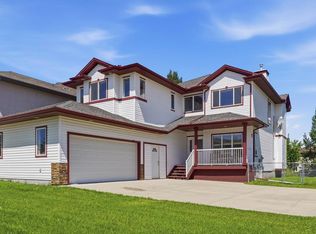98 Lakeland Dr, Beaumont, AB T4X0B4