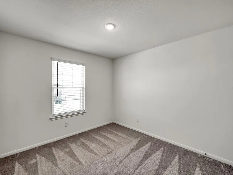 7314 Madison Commons Ln — Photo 25