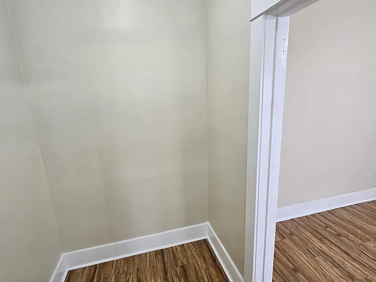 2850 Francis Ave #15 — Photo 6