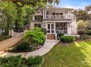 204 N Bayview St, Fairhope, AL 36532