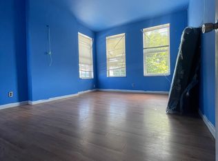 163 Broadway APT 3, Newburgh, NY 12550