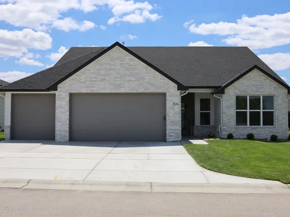 826 N Speyside Cir, Andover, KS 67002