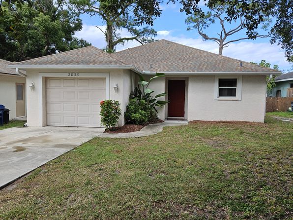 2833 Stoneland Ln
